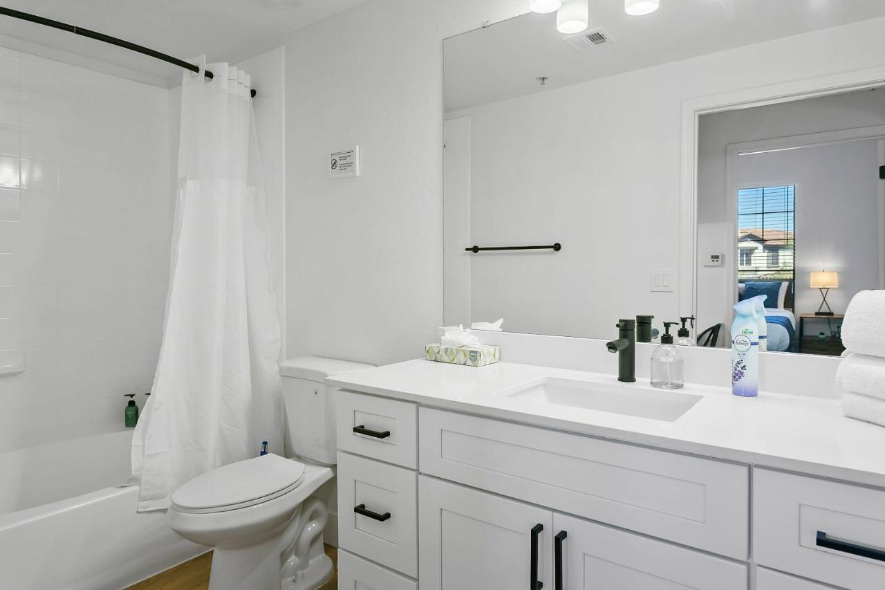 Cozysuites Glendale By The Stadium With Pool 03 Extérieur photo