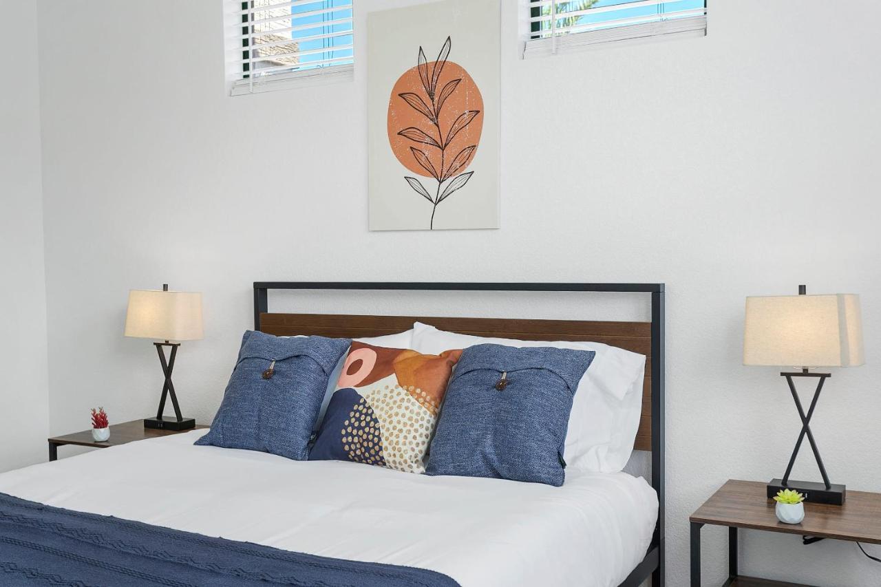 Cozysuites Glendale By The Stadium With Pool 03 Extérieur photo