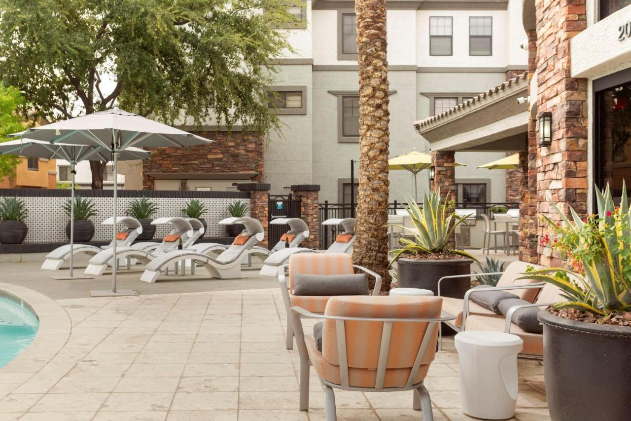 Cozysuites Glendale By The Stadium With Pool 03 Extérieur photo